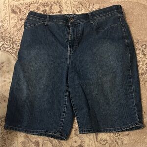 Gloria Vanderbilt Dark Blue Jean Shorts
